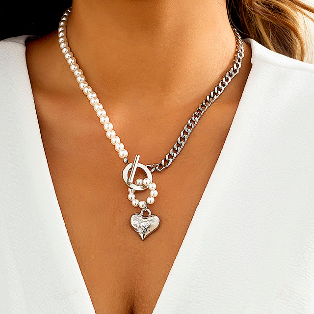 Goth Baroque Pearl Coin Portrait Pendant Necklace for Women Vintage Aesthetic Jewelry